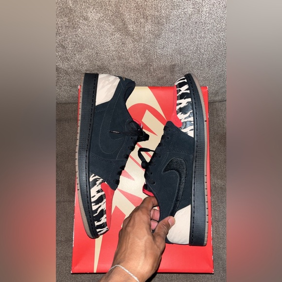 Size 13 - SoleFly x Air Jordan 1 Retro OG SP Low Everglades - Picture 2 of 7